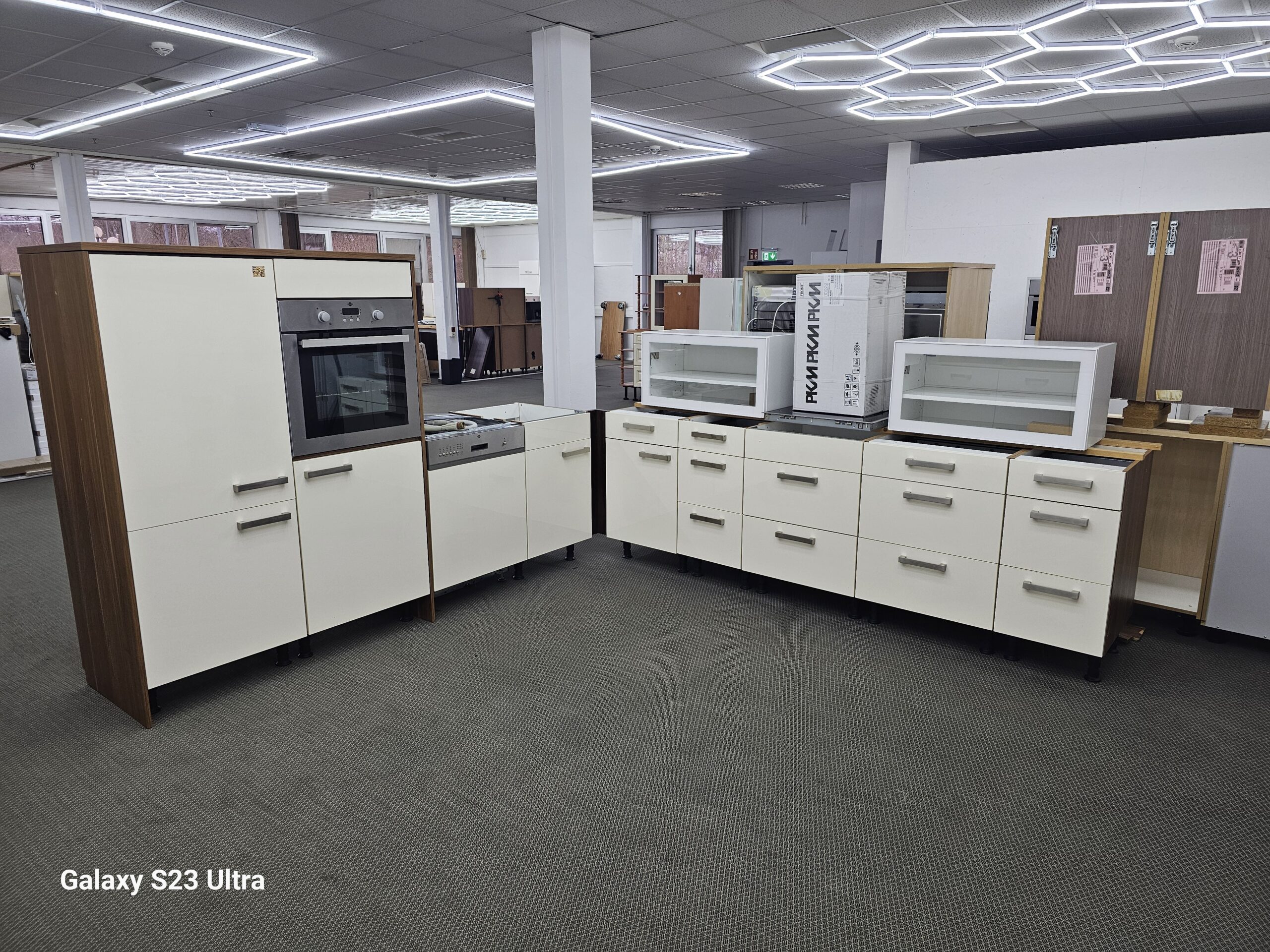 Top NOBILIA Küche mit alle E.Geräte *softclose*L.GRATIS